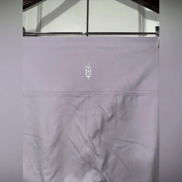 Free People Movement Lightweight Soft Active Leggings M - Image 5