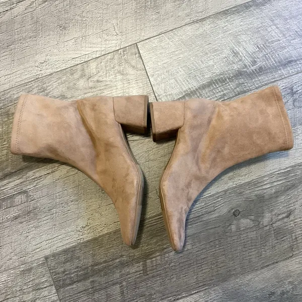 Dolly Ankle Boots Size 9 NWT - Image 4