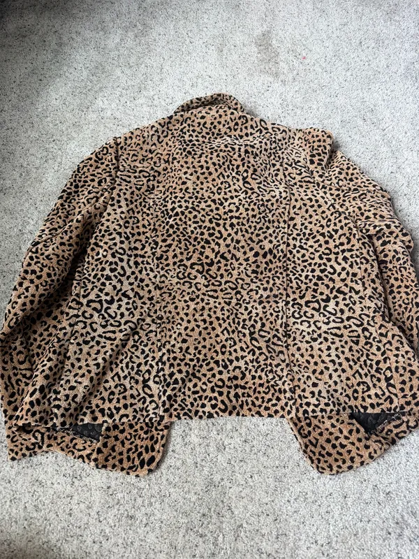 Montego Bay Club Monterey Bay Leopard Print Jacket - Image 2