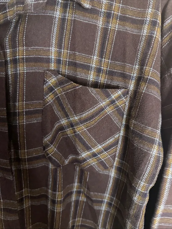 Men's Brown Plaid Long-Sleeve Shirt - Image 4