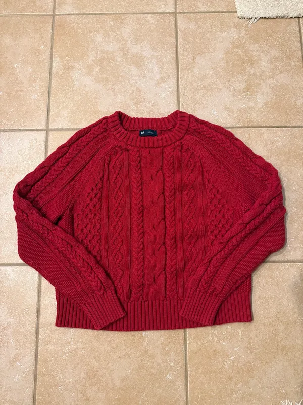 Gap Women’s Sweater - Image 2