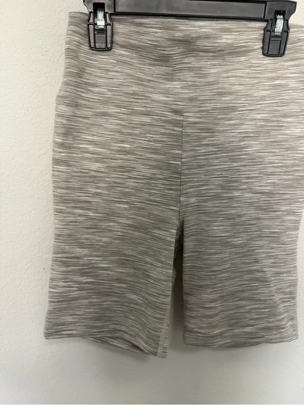 Outdoor Voices Flow 7" Bike Shorts Heathered Oatmeal Size S Small - Image 5