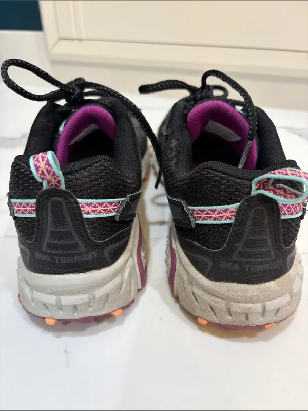 New Balance 412 black running shoes - Image 3