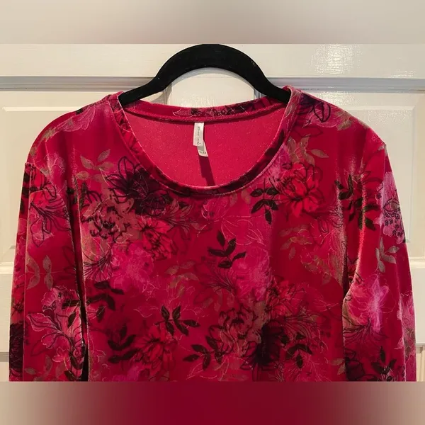 White‎ Stag Floral Print Long Sleeve Velvety Pullover Blouse Red Size Xl - Image 2