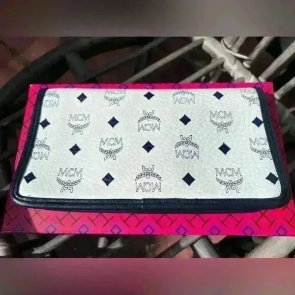 MCM Vintage White Navy Blue Crossbody Clutch Bag Purse‎ Wallet - Image 8