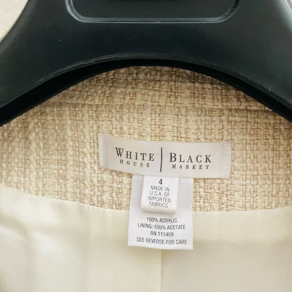White House Black Market Knit Classy Jacket .Size 4. - Image 10
