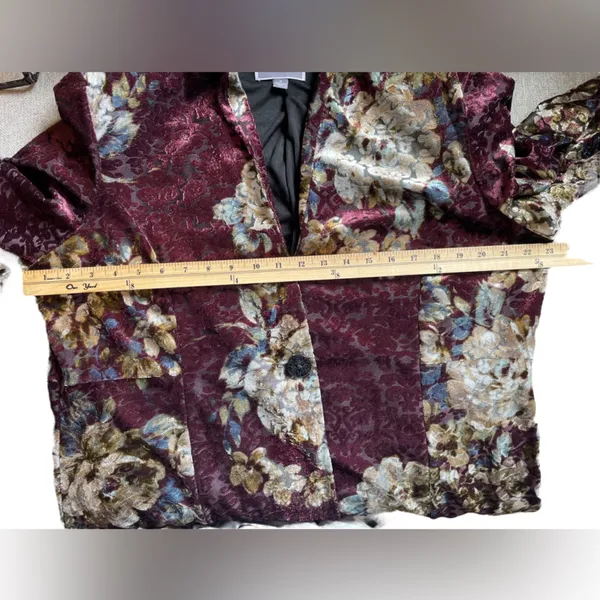 GUILLAUME Purple/Beige Floral Print Velvet Burnout Blazer Jacket - Size 1X - Image 11