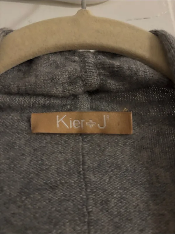 Cozy Open-Front Gray Cashmere Women's Cardigan Sweater - Image 3