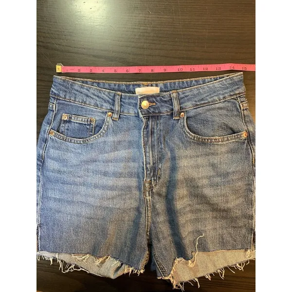 H&M Regular Waist Jean Shorts‎ Womens 10 Medium Wash Denim Festival DIY Cut Off - Image 11