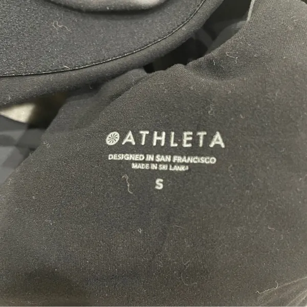 Athleta Grey Camo Conscious Crop Printed A - C - Image 6