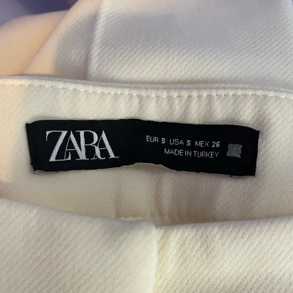 Zara‎ High Waist Trousers in Ivory Size Small - Image 8