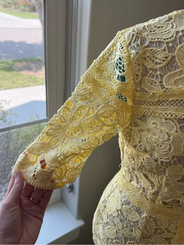 Anewsta NWT Yellow Floral Lace Short Sleeve Mermaid Maxi Dress Small - Image 5