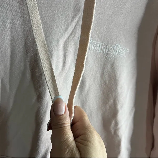 Wrangler Retro Soft Pink Spell-out‎ Kangaroo Pocket Pullover Hoodie - Image 8