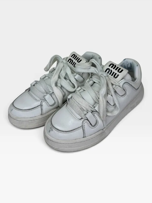 Miu Miu White Leather Logo Low Top Sneakers Made in Italy SIZE 35.5 - Image 2