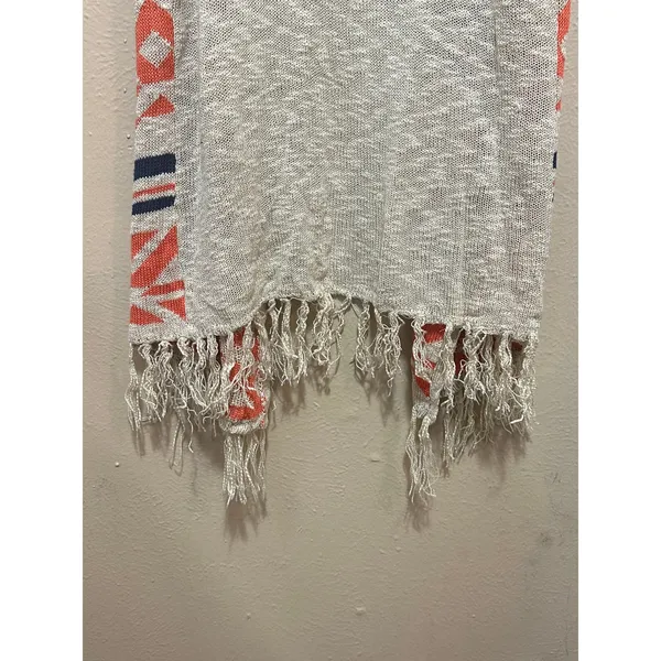It's Our Time Aztec Vest‎ Medium Sleeveless Fringe Knit Boho Casual - Image 6
