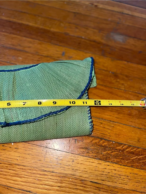 NWT Mud Pie Green Pleated Card Holder with Navy Trim - Image 5