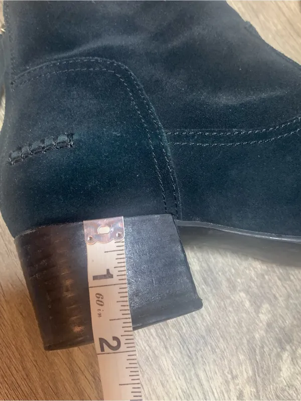 UGG Black Suede Ankle Boots Bandera Ladies Size 8.5 Western - Image 8