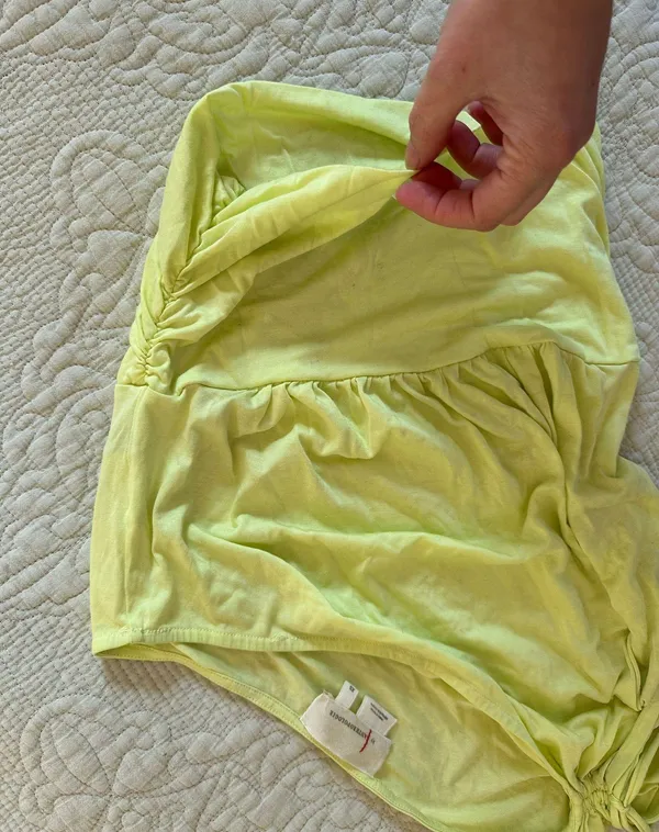 Anthropologie Neon One Shoulder Crop Top - Image 5