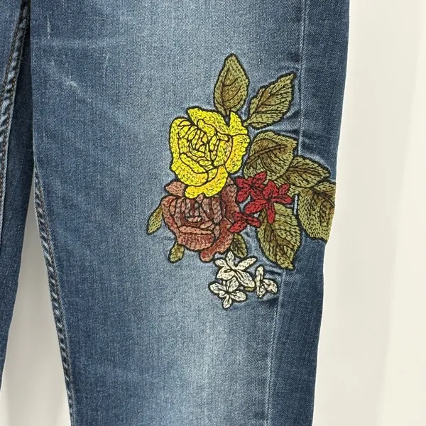 Zara Basic Z1975 Denim Women Blue Embroidered Rose Skinny Jeans Boho Size 4‎ - Image 6