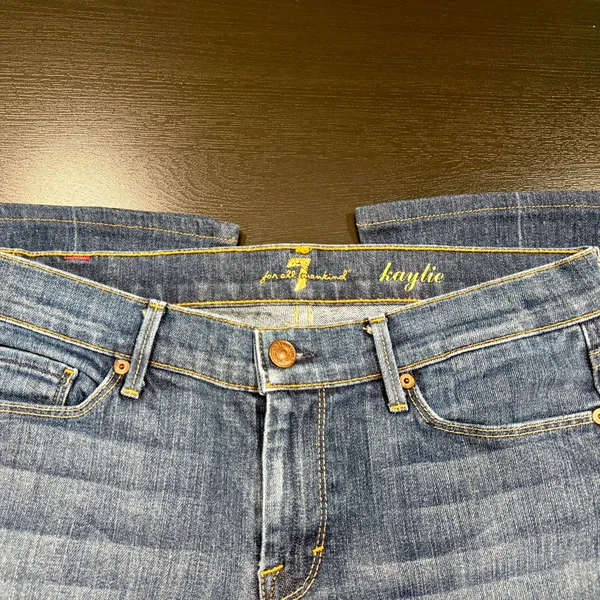 Women’s 7 for all mankind Kaylie bootcut jeans size 29 - Image 4