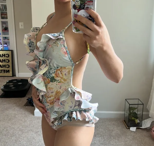 Zimmermann frill swimsuit. S-M - Image 6