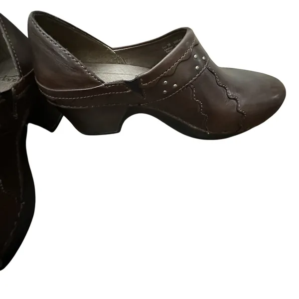 DANSKO Hailey Professional Staple Clog Mule Platform Nursing Shoe Studs 7.5-8/38 - Image 5