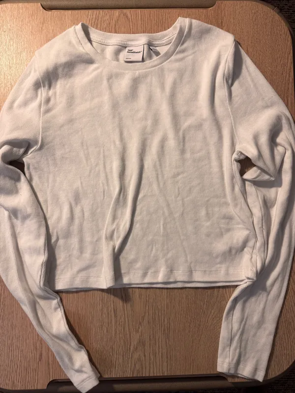 TNA Aritzia Long sleeve white top - Image 2