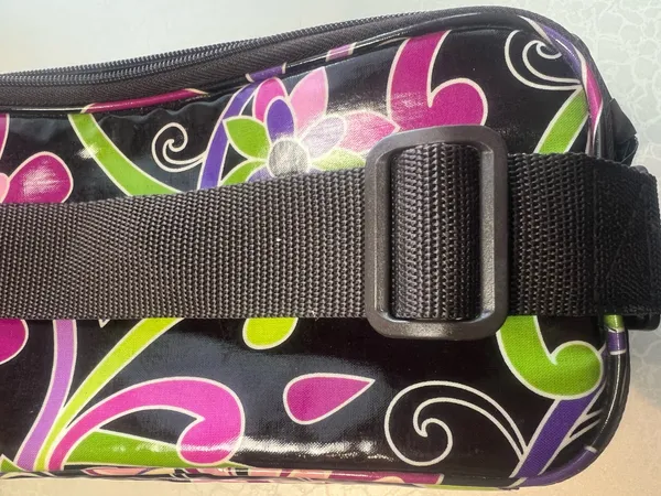 RETIRED: Vera Bradley | women’s Purple Punch pattern vinyl lunchbox. - Image 8