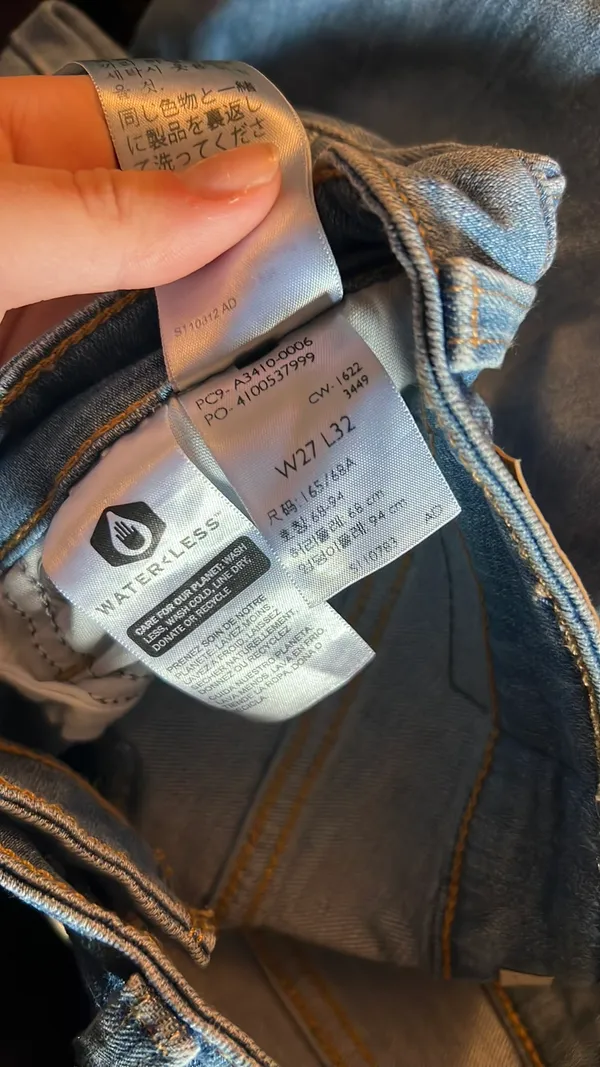 Levi's 726 Distressed Flare - Image 2