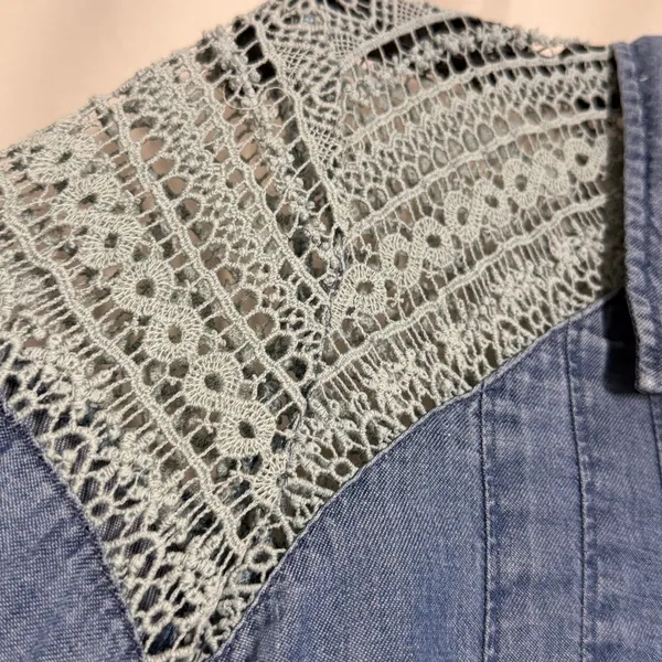 Free People Lace Embroidered Denim‎ Pearl Snap Tencel Linen Button Down Shirt 10 - Image 6