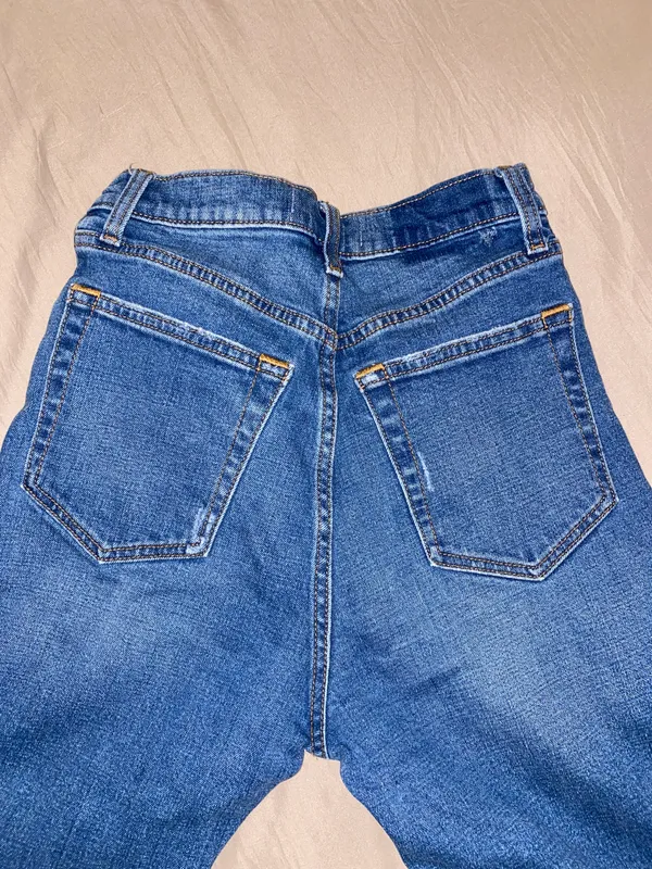 Abercrombie Jeans - Image 4
