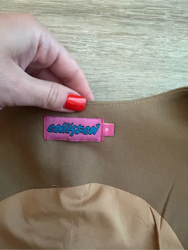 EDIKTED TAN VEST JACKET  M - Image 4