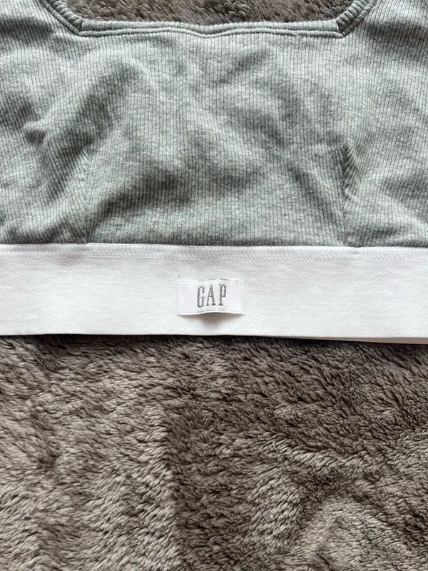 Gap Sports Bra - Image 3