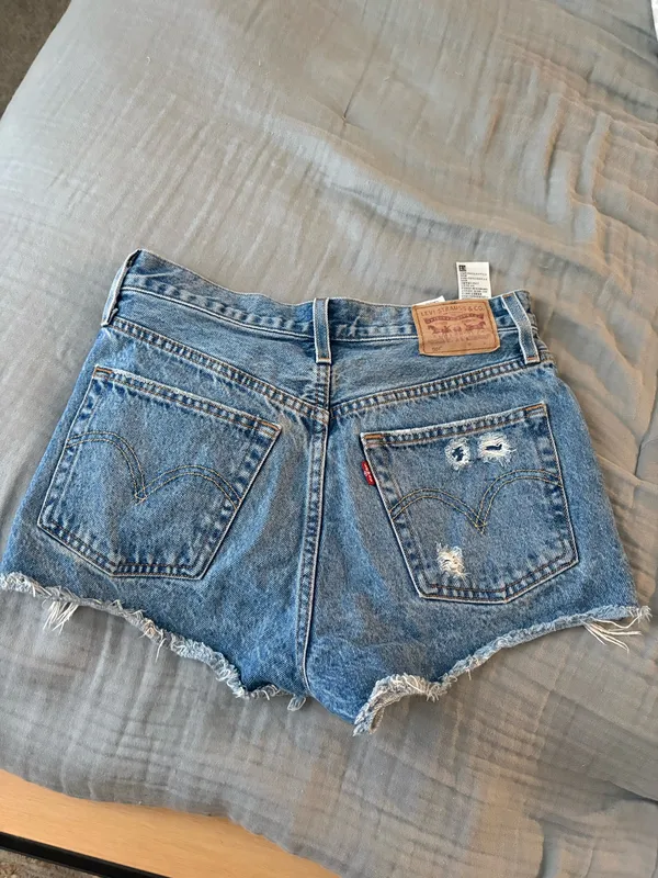501 Levi’s Shorts - Image 2