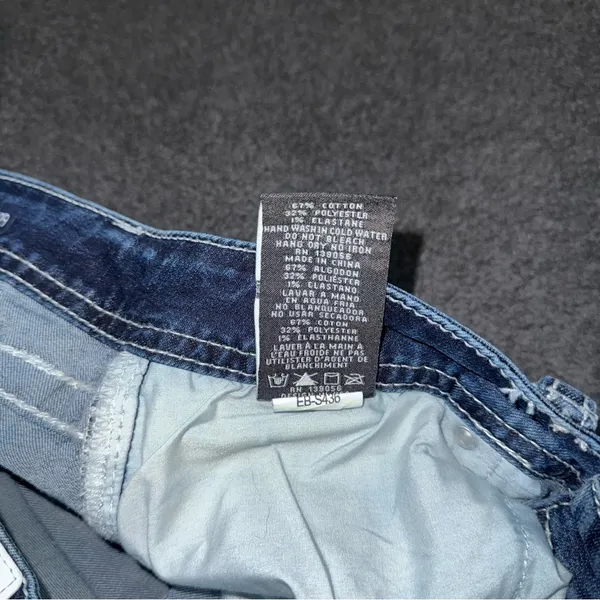 Grace In LA Women’s Feather Aztec Embellished Bootcut Blue Jeans Size 29 x 34 - Image 10