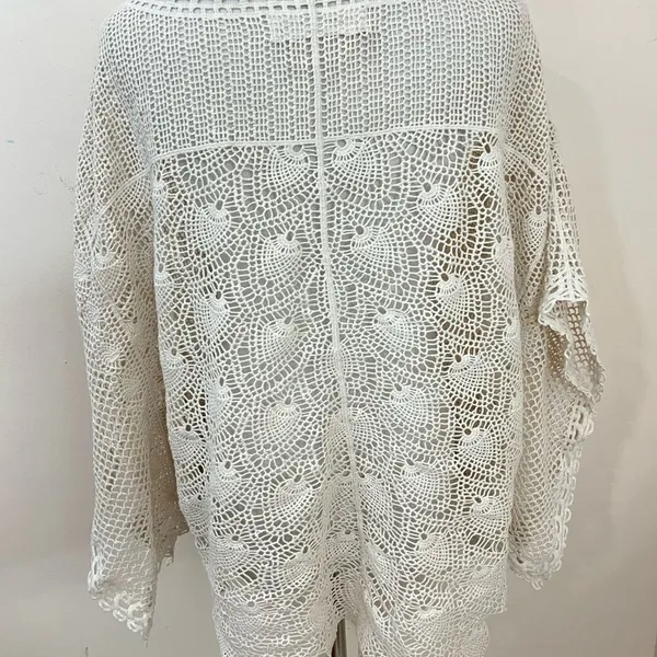 Anthropologie Sparrow Cream Summer Scalloped Crochet Poncho Top XS - Image 6