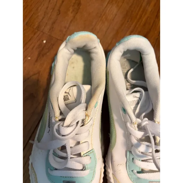 Puma Carina Street Platform Sneaker Pastel White Mint‎ Blue 384371-01 Size 8.5 - Image 5
