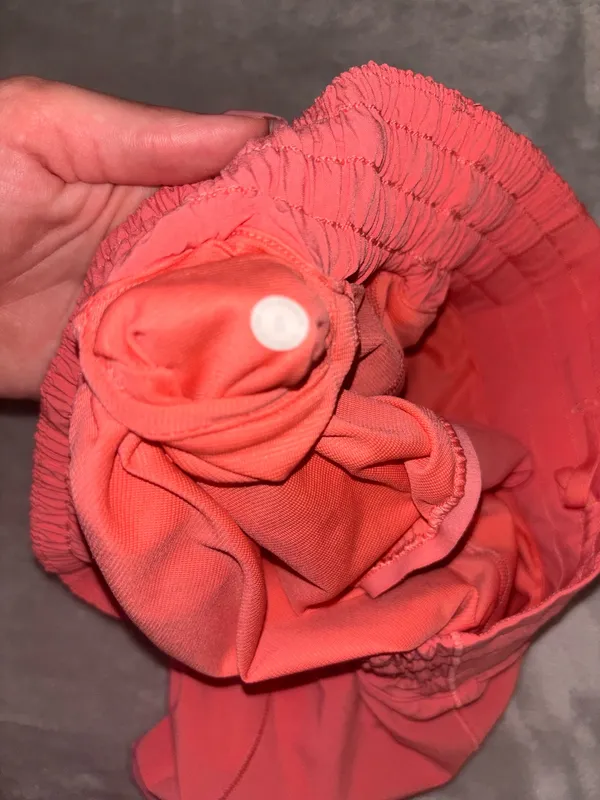 Hotty Lululemon Hot 2.5" - Image 4