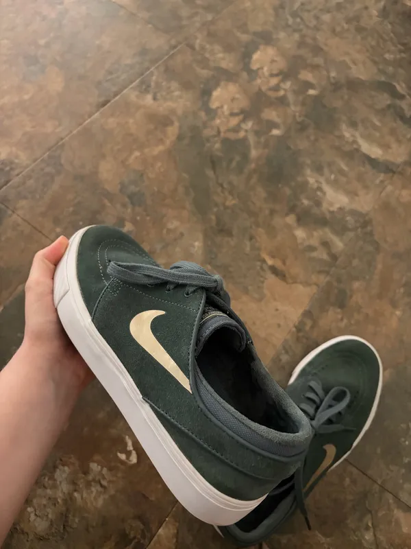 Nike Shoes - Image 7