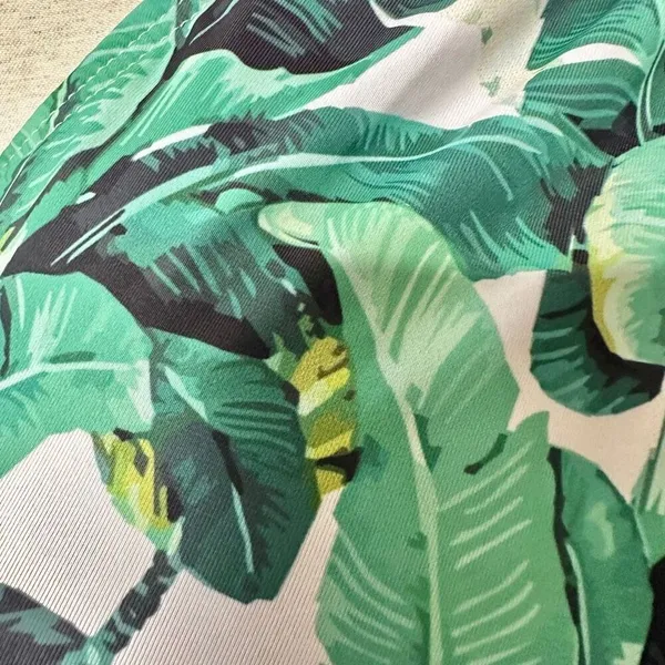 Ekouaer green leaf bikini top - Image 2