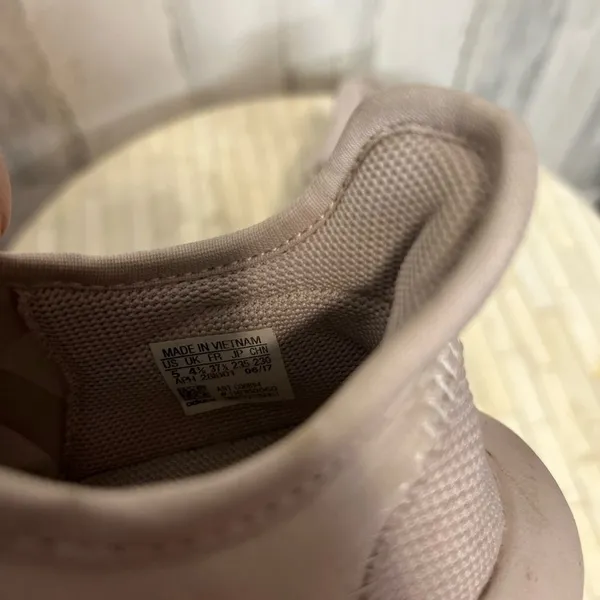 Adidas Tubular Shadow Purple Mauve Sneakers Kids Size 5 Womens 6.5 - Image 4
