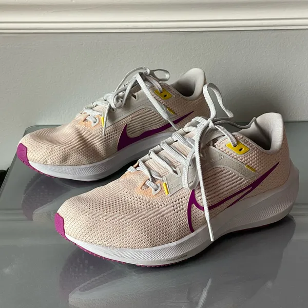 Nike Air Zoom Pegasus 40 Women’s Running Shoes Size 9.5 Beige Pink Athletic Sneakers - Image 4