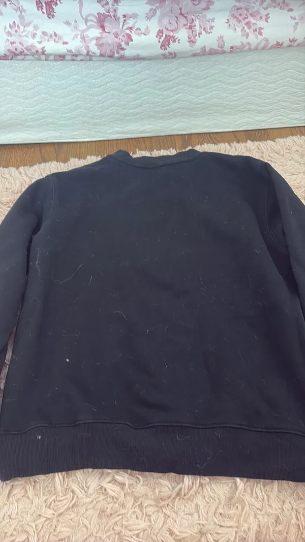 White Fox Crewneck Boutique Sweatshirt Black - Image 3