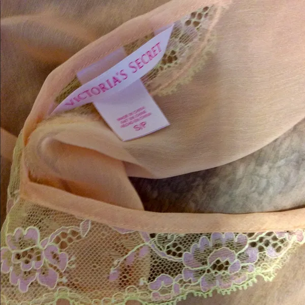 Victoria’s Secret Peach Pink Chemise Sz SP NWOT - Image 4