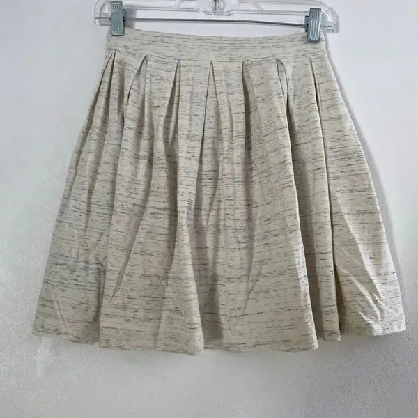 Talula Aritzia Pleated Skater Mini Skirt XS Soft Girl Preppy - Image 3