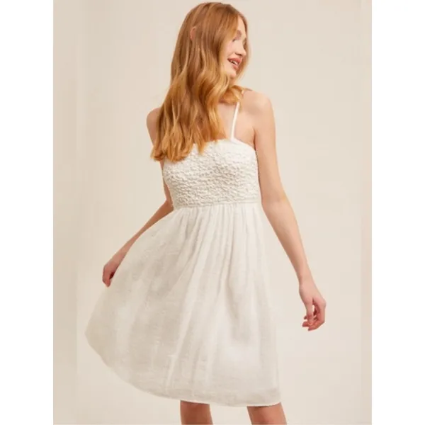 Hem & Thread NEW White Babydoll Smocked Mini Dress Sundress Size Medium - Image 2