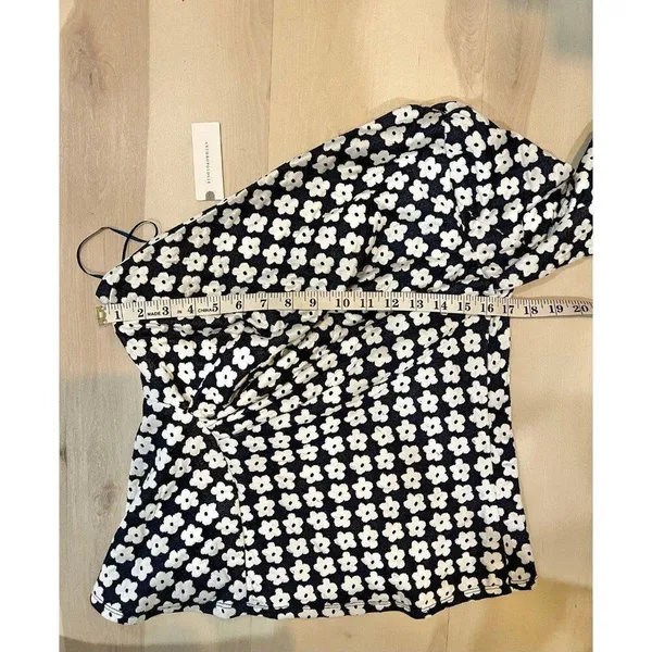 Anthropologie Eva Franco NWT Small One Shoulder Jacquard Daisy Floral Top - Image 8