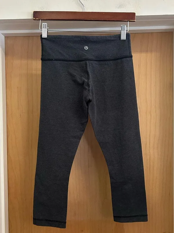 Lululemon Athletica Crop Charcoal Grey Leggings - size 2 or 4 - Image 2