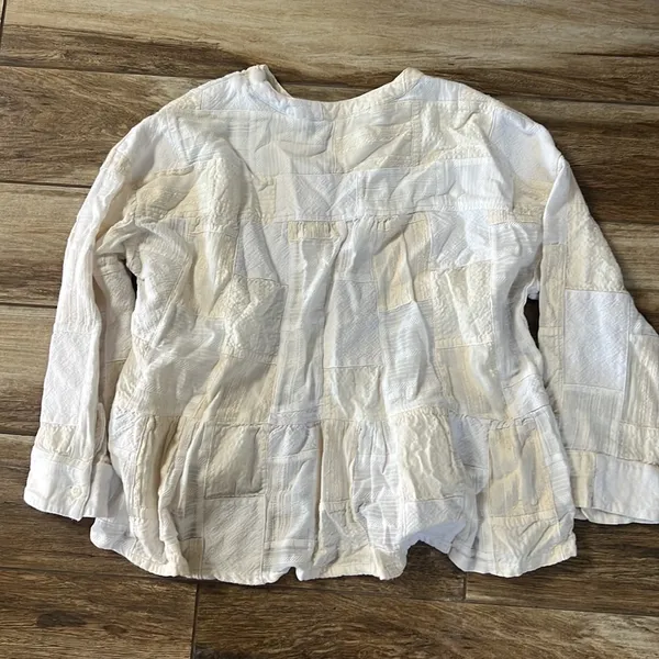 Anthropologie Maeve white and creme patchwork blouse - Image 6