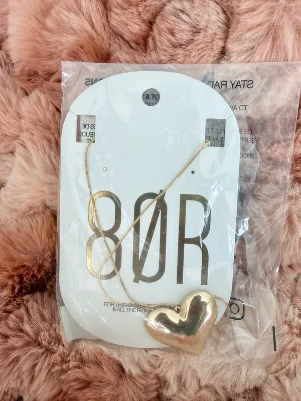 8 Other Reasons Gold Heart Pendant Necklace - Image 2